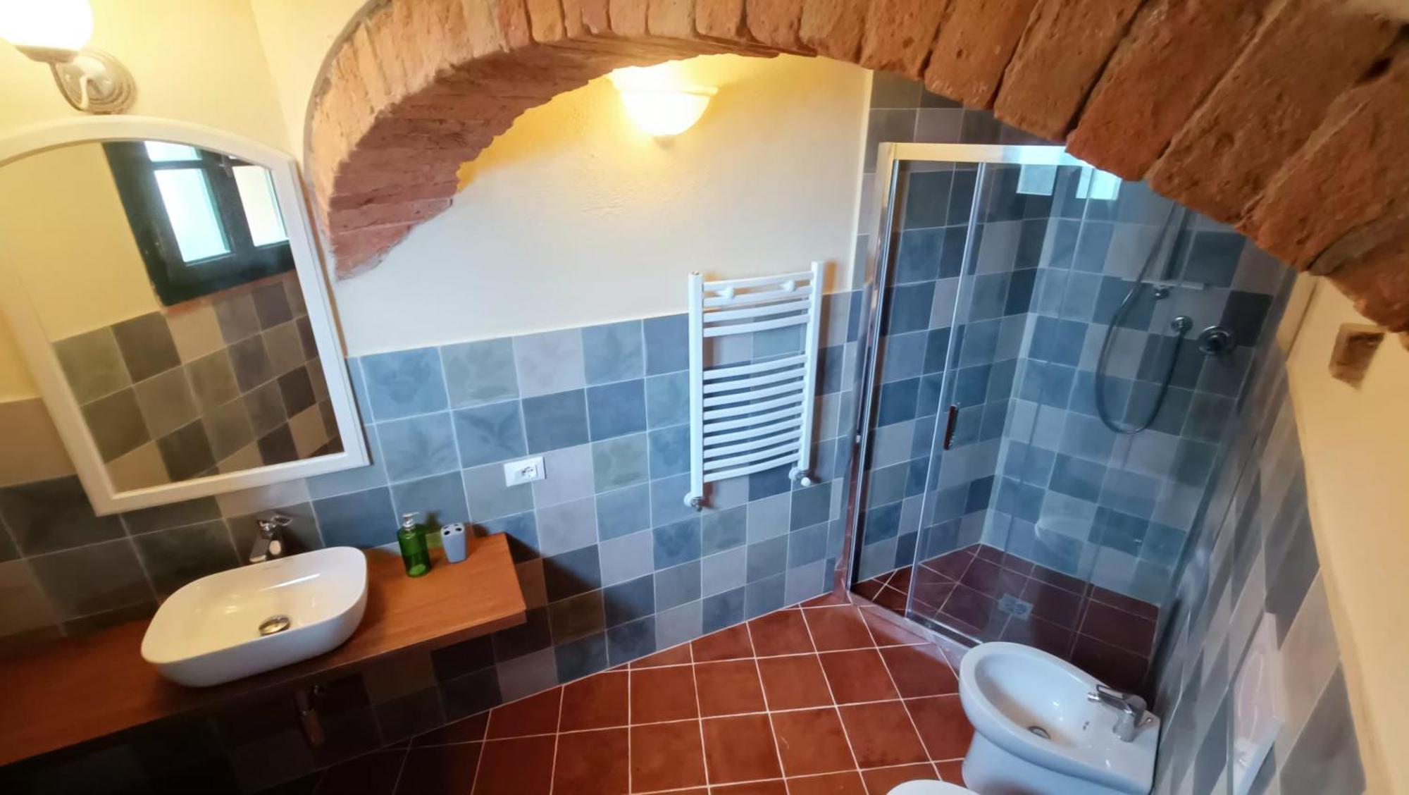 Borgo Fajani Guest House Terricciola ภายนอก รูปภาพ