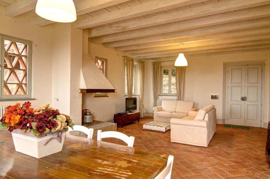 Borgo Fajani Guest House Terricciola ภายนอก รูปภาพ