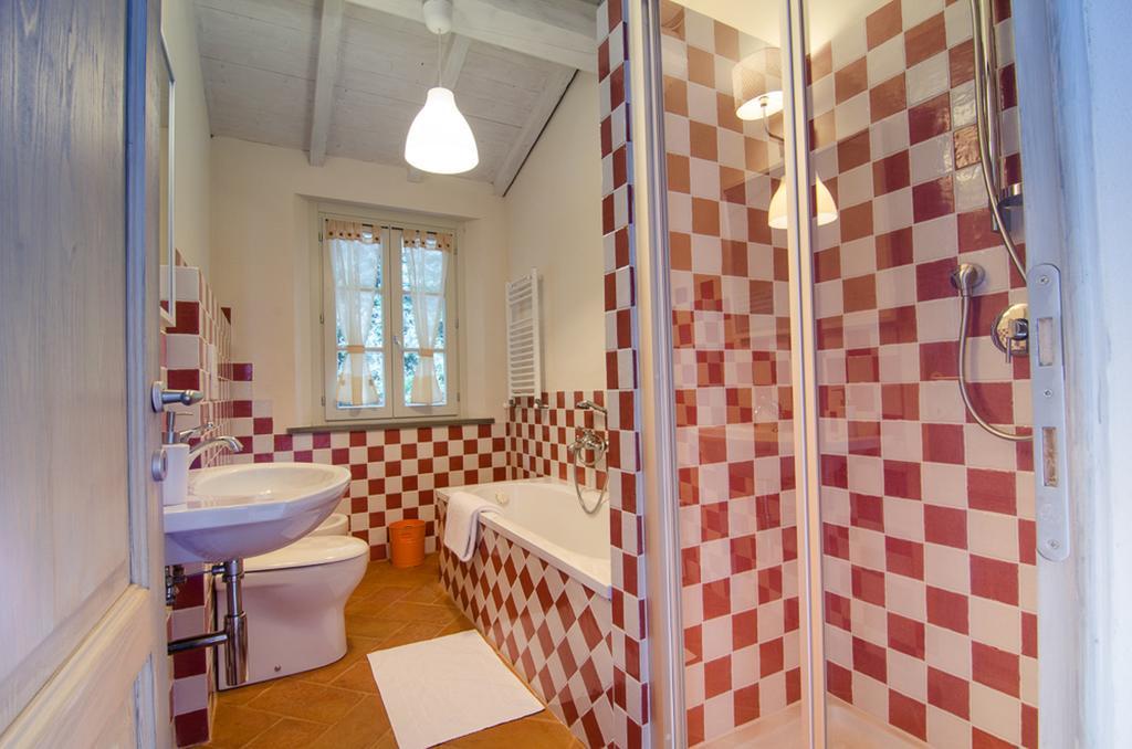 Borgo Fajani Guest House Terricciola ภายนอก รูปภาพ